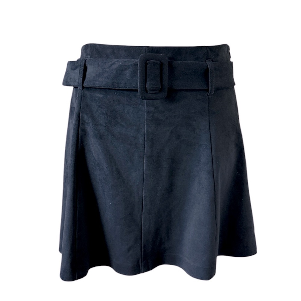 Zara Women’s Black Faux Suede Miniskirt With Belt size Large
